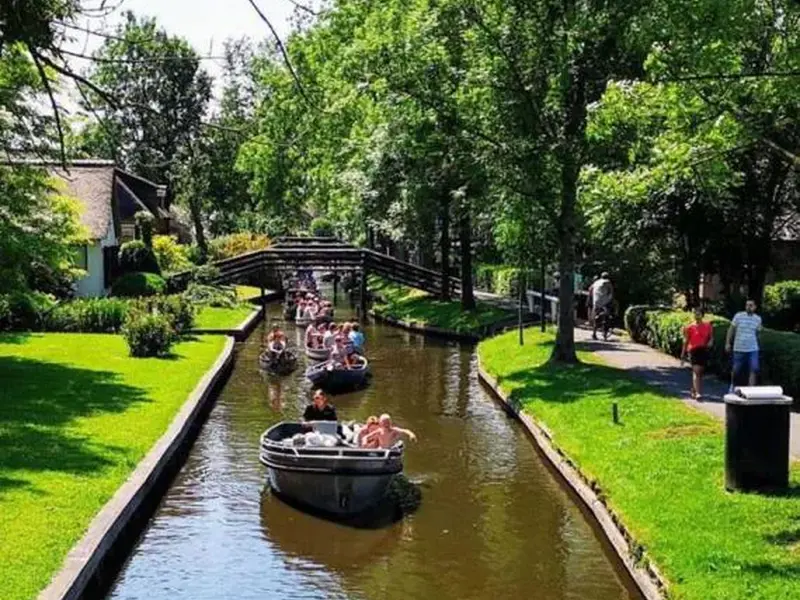 Runde Giethoorn Boot & Fahrrad